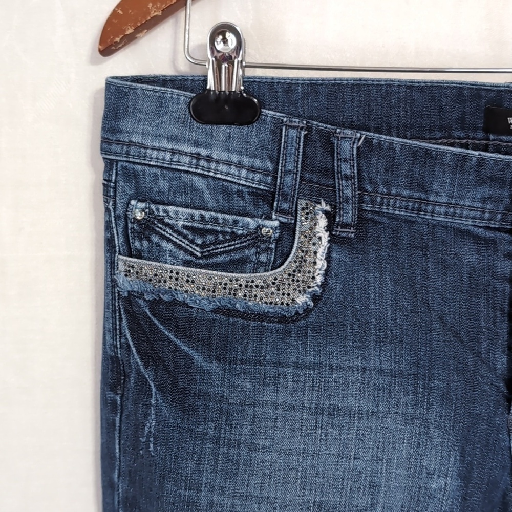 White House Black Market Noir Glamorous Boot Cut Jean Size 10R - Picture 3 of 6